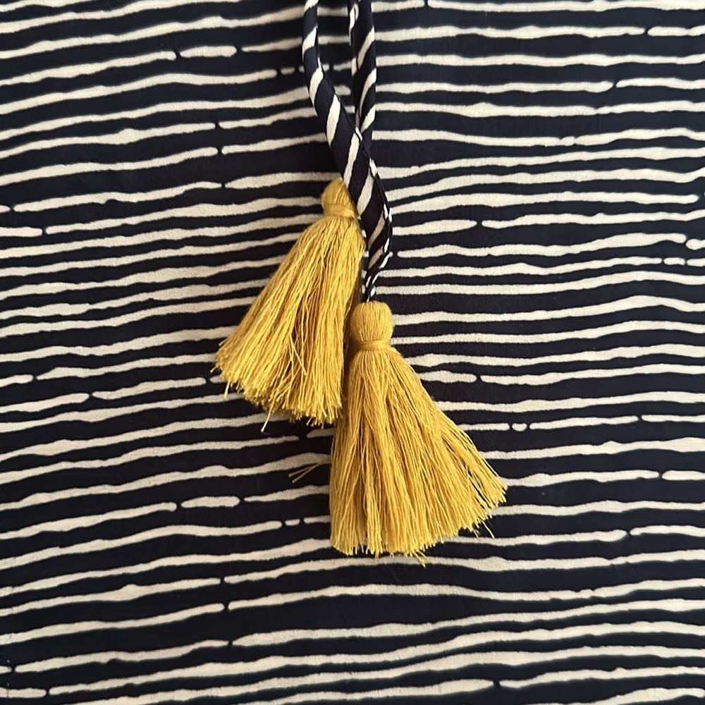 Navy patterned blouse - Picture 3 of 4